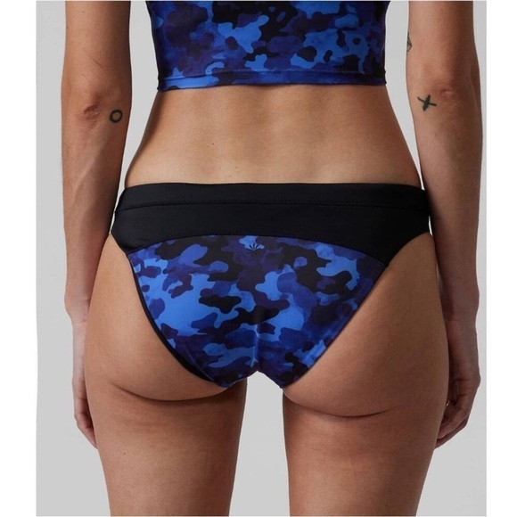 NWT Athleta Blue Black Freestyle Camo Bikini Bottom Size L - Picture 3 of 10